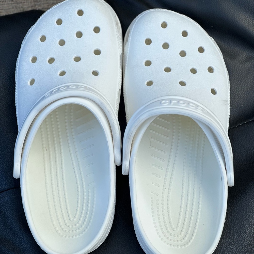 CROCS White Slip-On Clogs